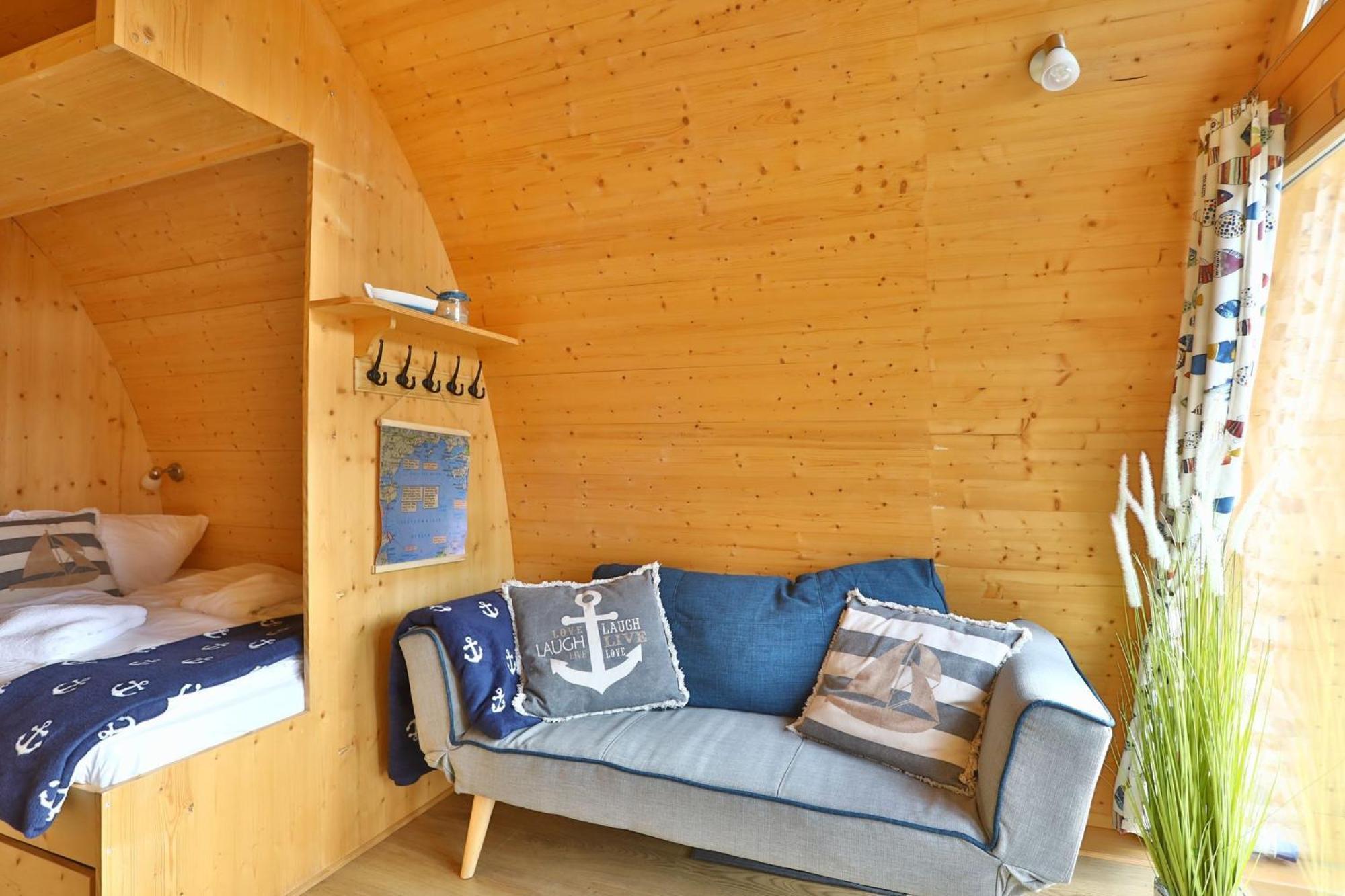 Hausboot Dotterbart Hotel Гагер Екстериор снимка