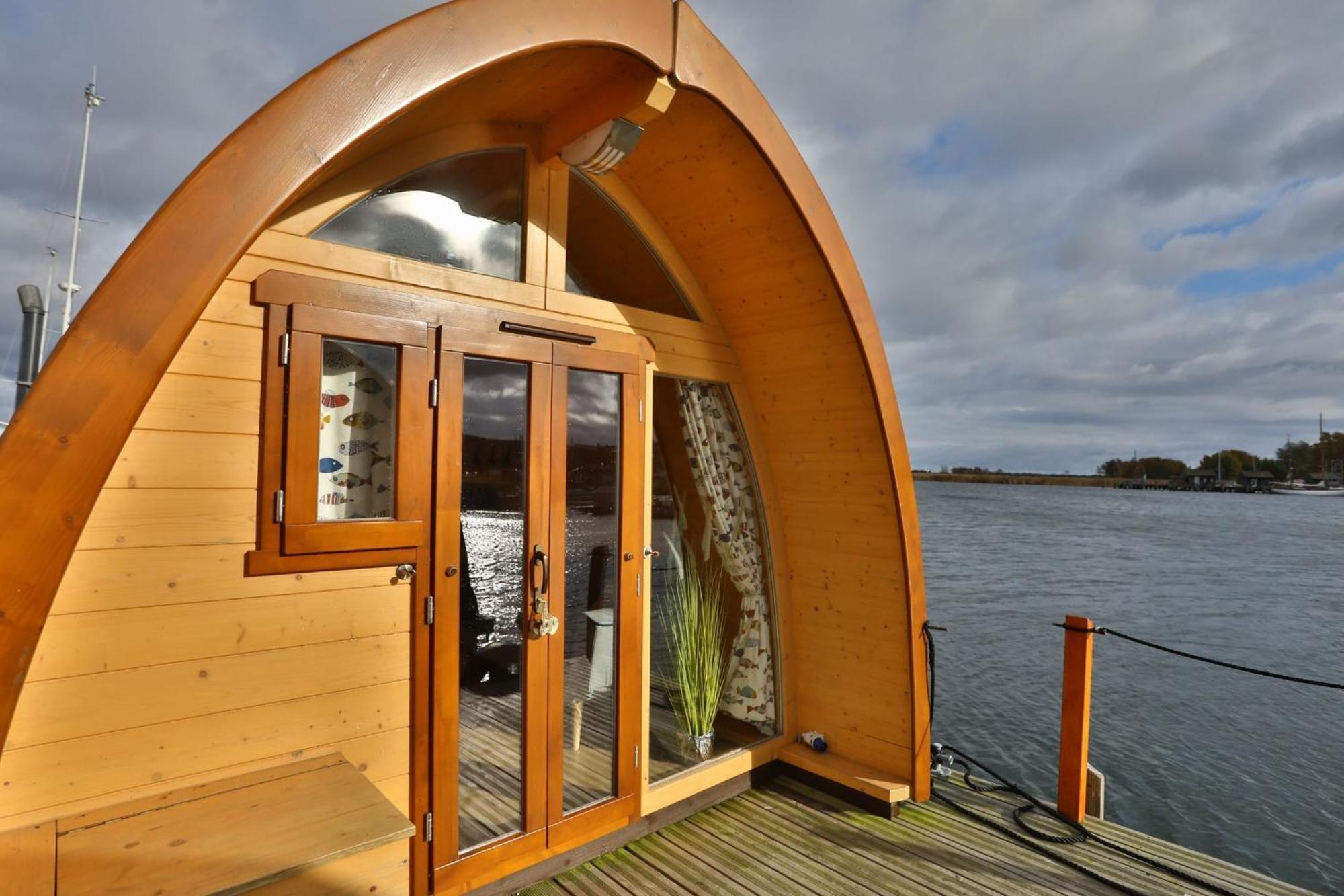 Hausboot Dotterbart Hotel Гагер Екстериор снимка
