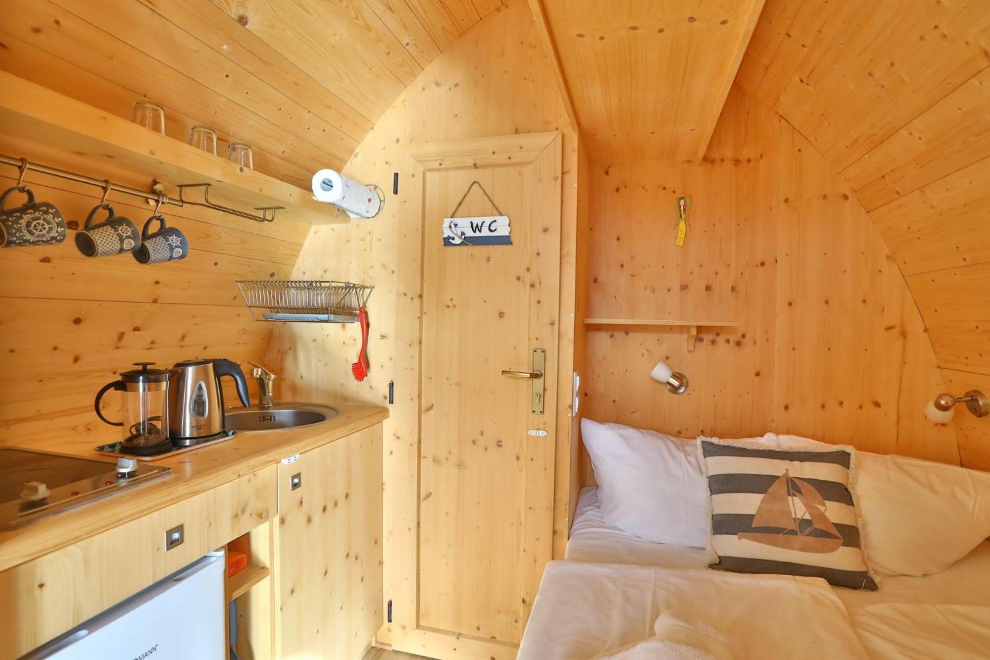 Hausboot Dotterbart Hotel Гагер Екстериор снимка